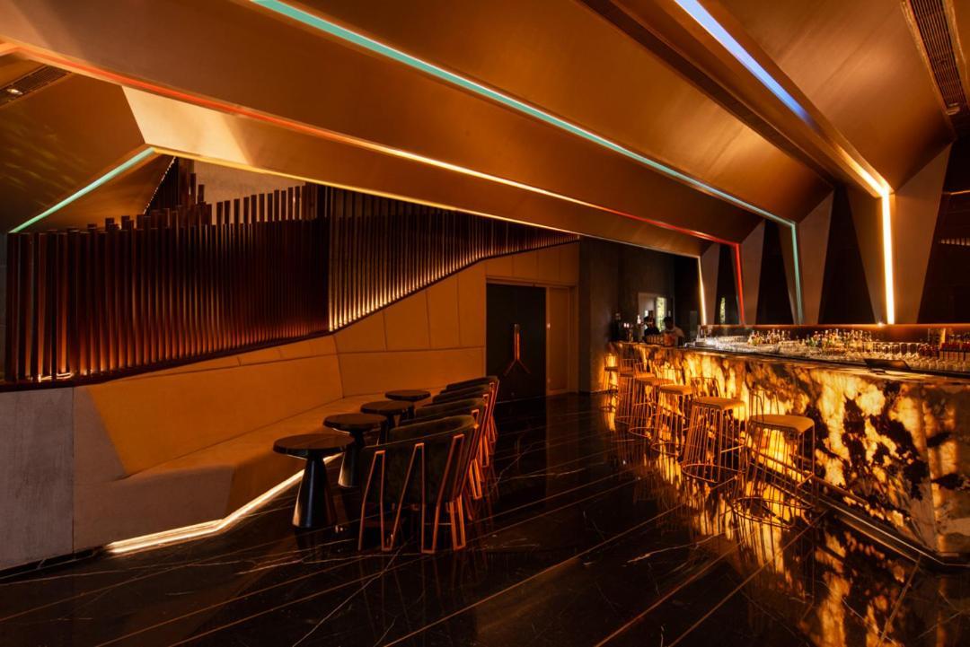 Radisson Blu Bengaluru Outer Ring Road Hotel Kültér fotó