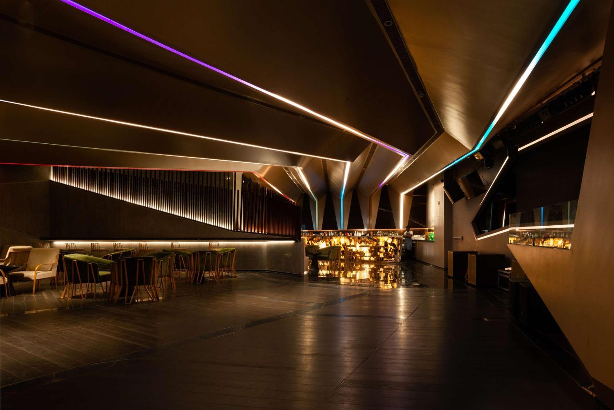 Radisson Blu Bengaluru Outer Ring Road Hotel Kültér fotó